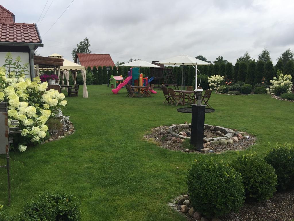 Dworek Golikowo Sławno Exterior foto